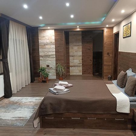 Кръчмъ При Байката Alpin Hotel รีบาริตซา ภายนอก รูปภาพ