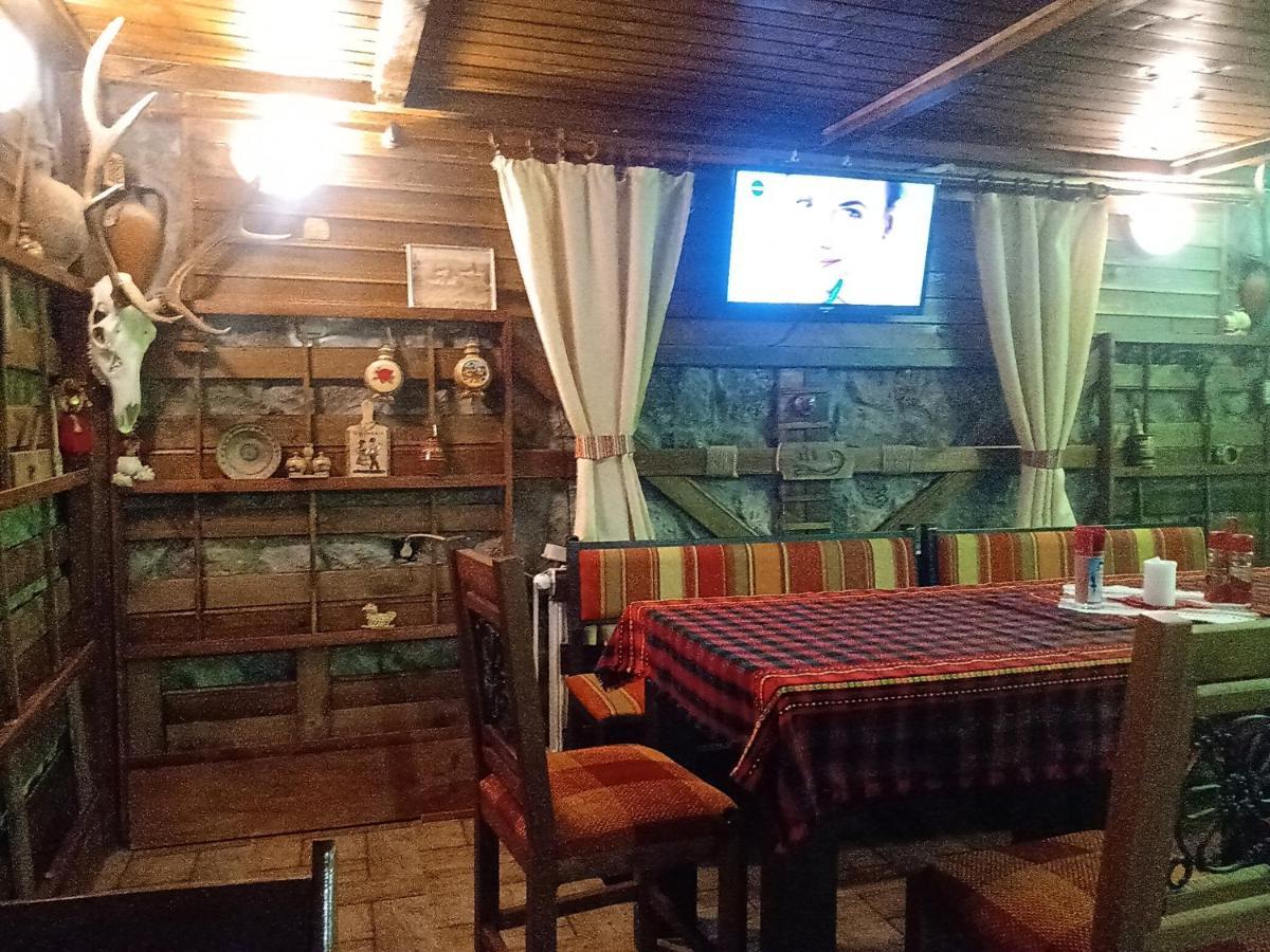 Кръчмъ При Байката Alpin Hotel รีบาริตซา ภายนอก รูปภาพ
