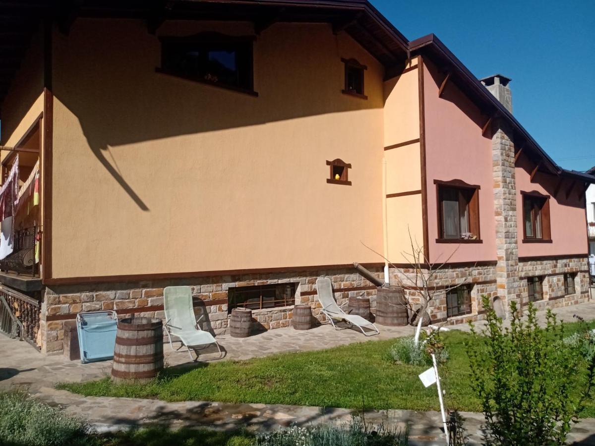 Кръчмъ При Байката Alpin Hotel รีบาริตซา ภายนอก รูปภาพ