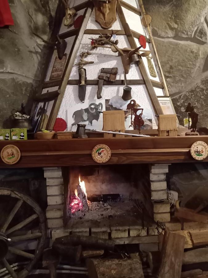 Кръчмъ При Байката Alpin Hotel รีบาริตซา ภายนอก รูปภาพ